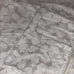 Kate Spade grey white floral pillowcases